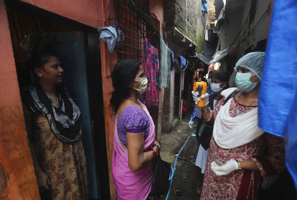 APTOPIX Virus Outbreak India